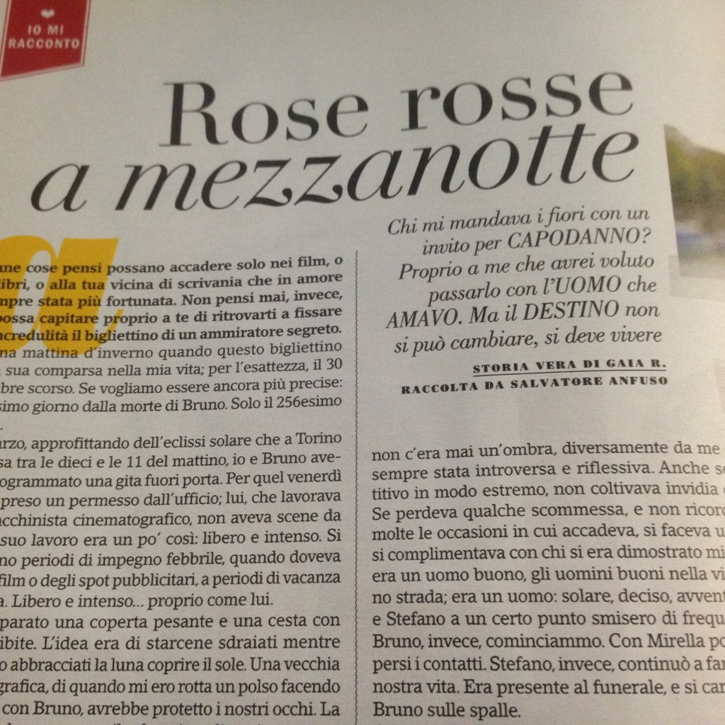 Rose rosse a mezzanotte